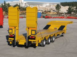 Semi Remorque Porte Engins Double Rampe Trois Essieux